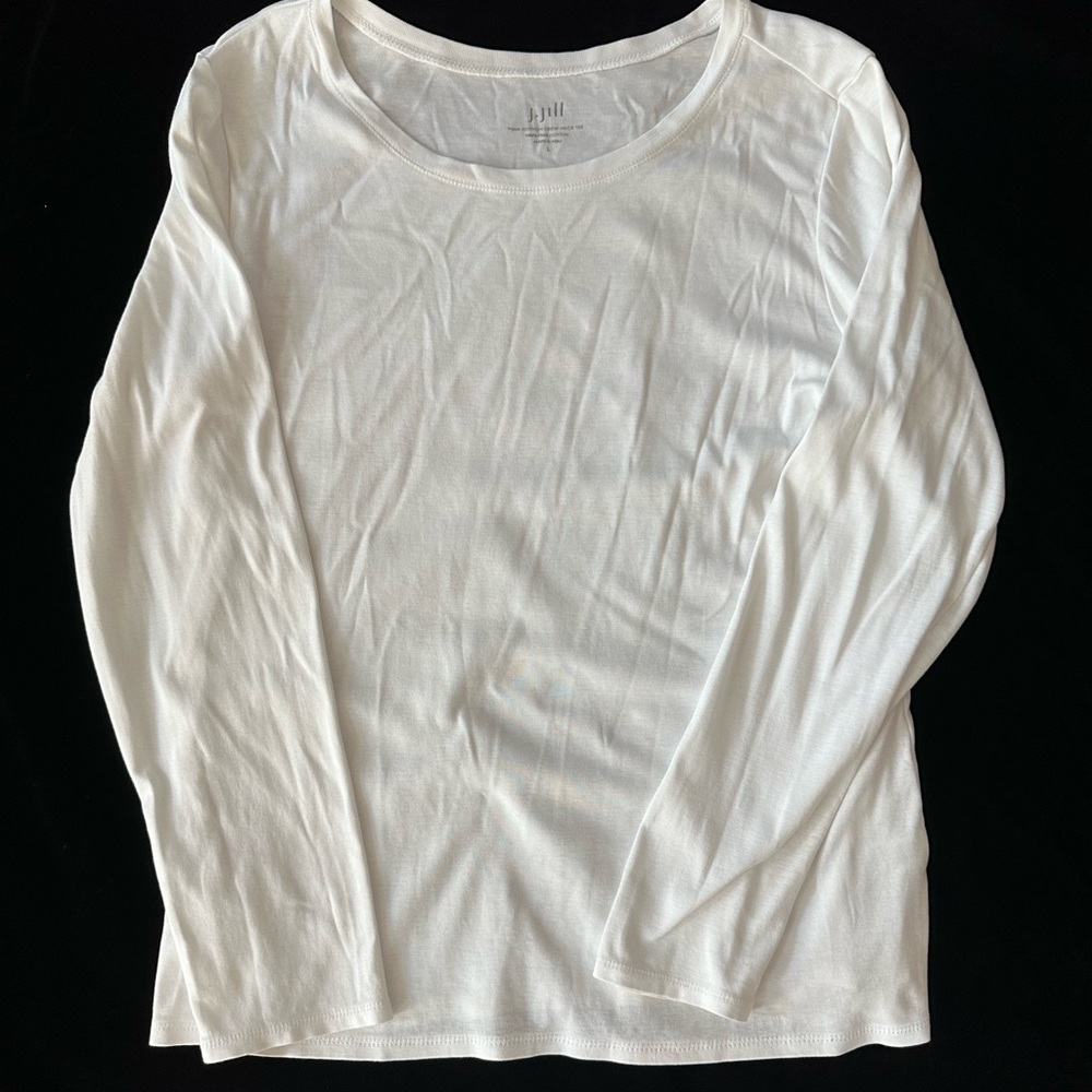J. Jill white tee. Size large.
